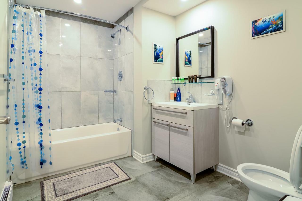 2314 Rue Duff Court Lägenhet Montréal Exteriör bild